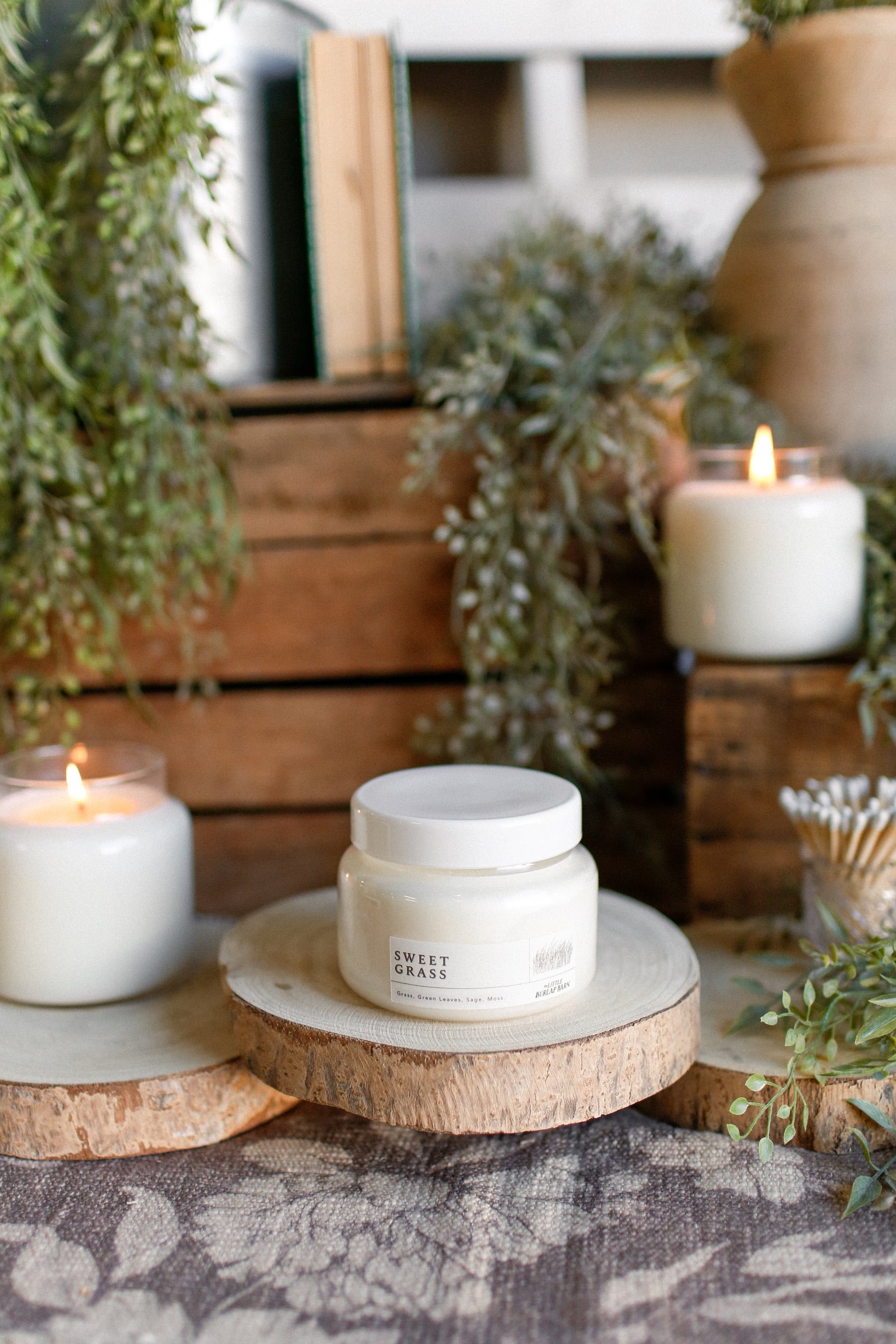 Apothecary Candle-Sweet Grass