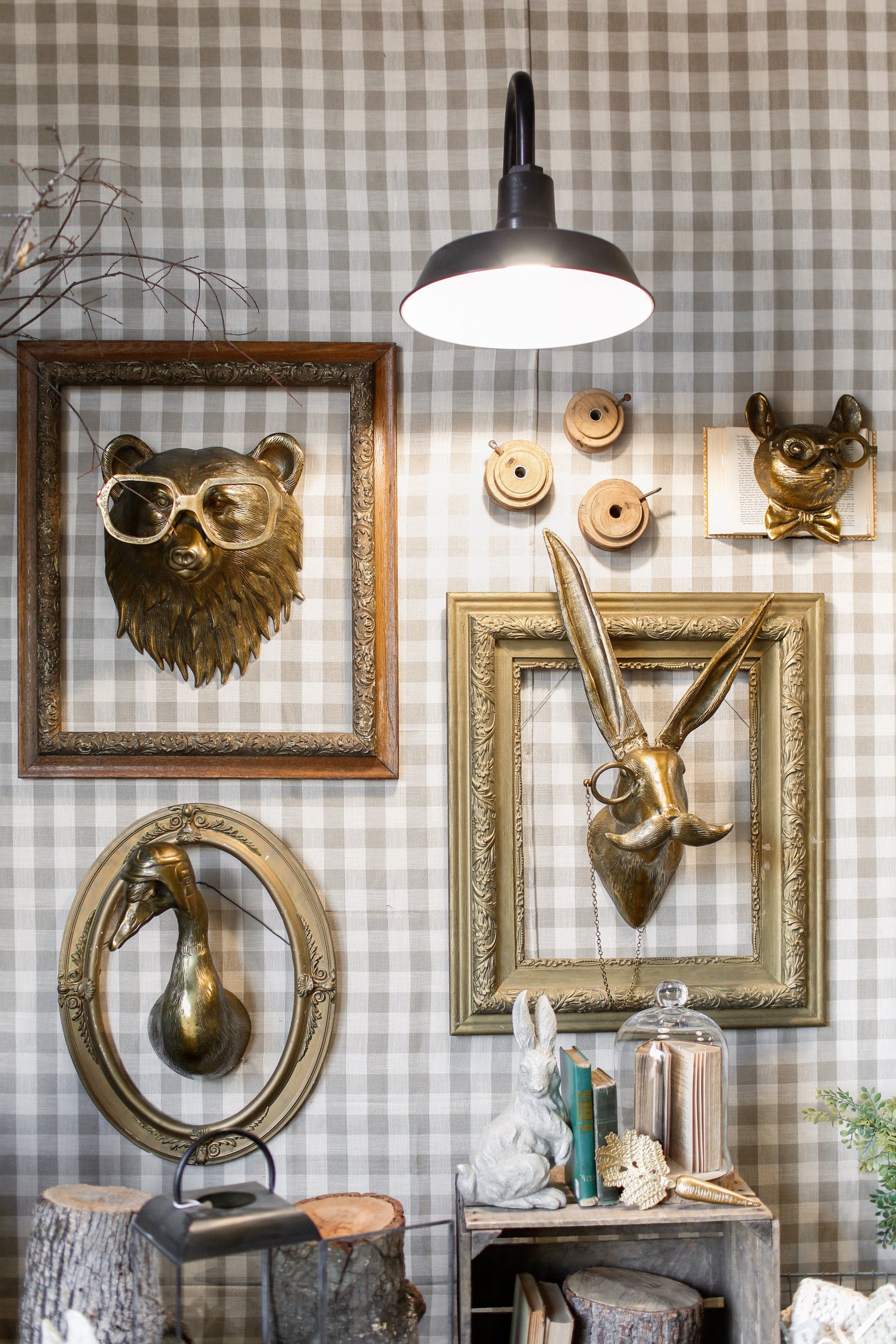 Woodland Bear Wall Mount