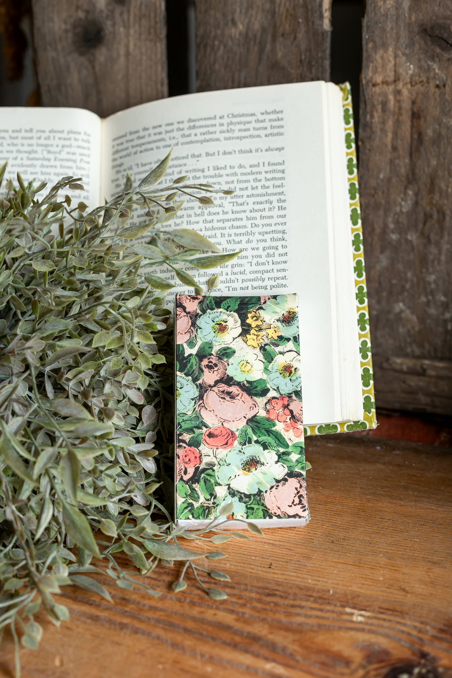 Floral Collage Matches HomArt