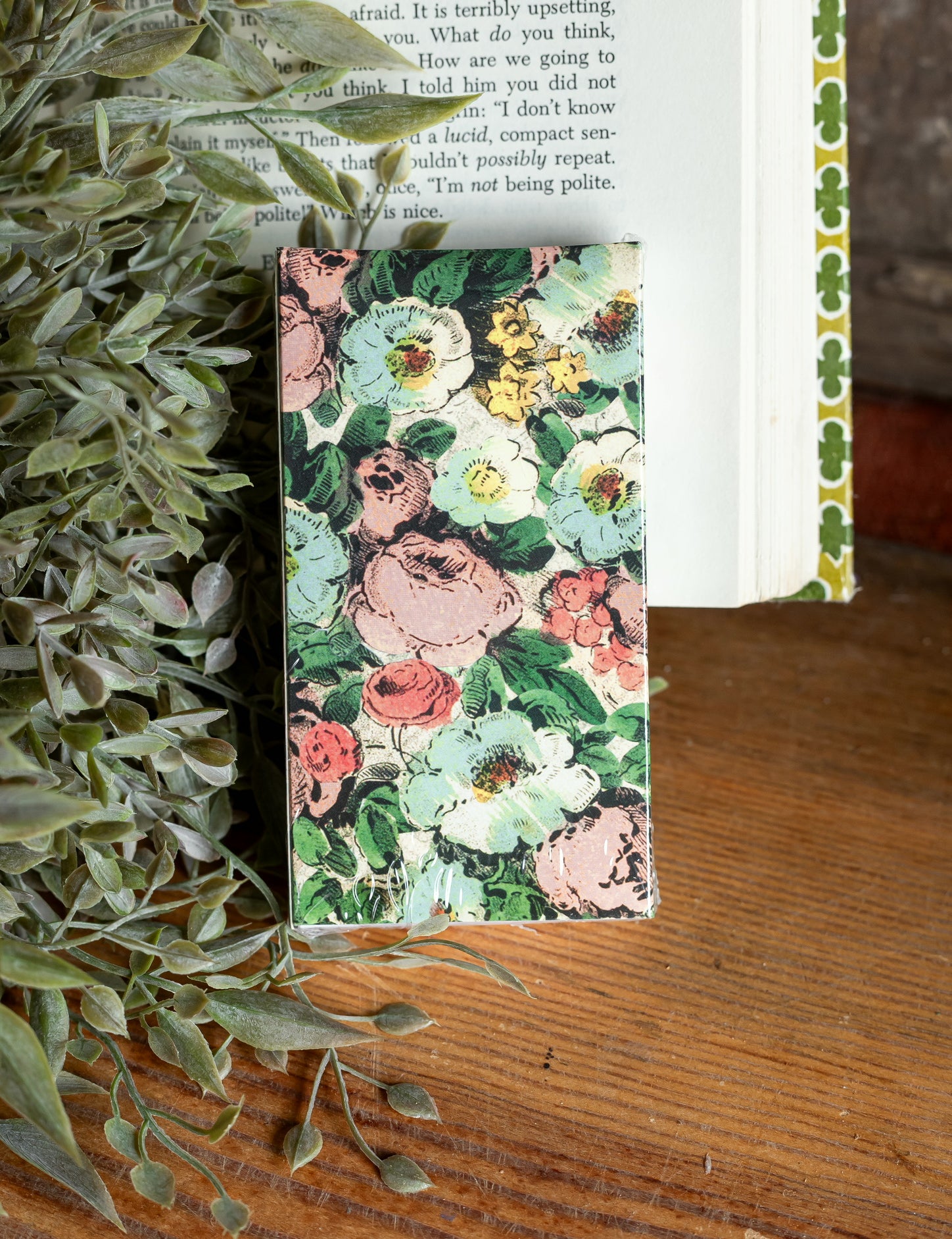Floral Collage Matches HomArt