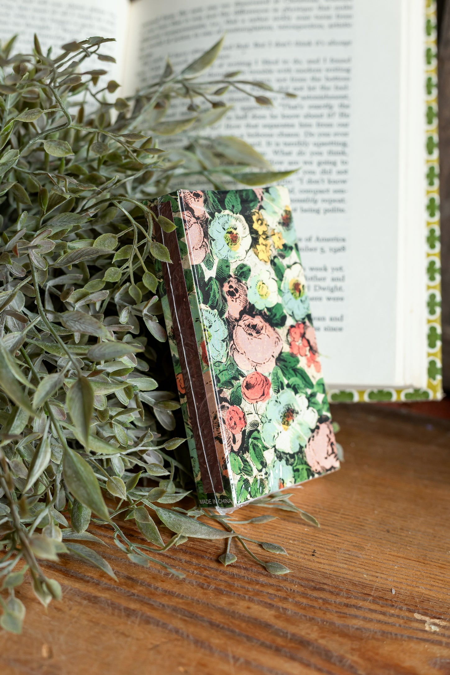 Floral Collage Matches HomArt