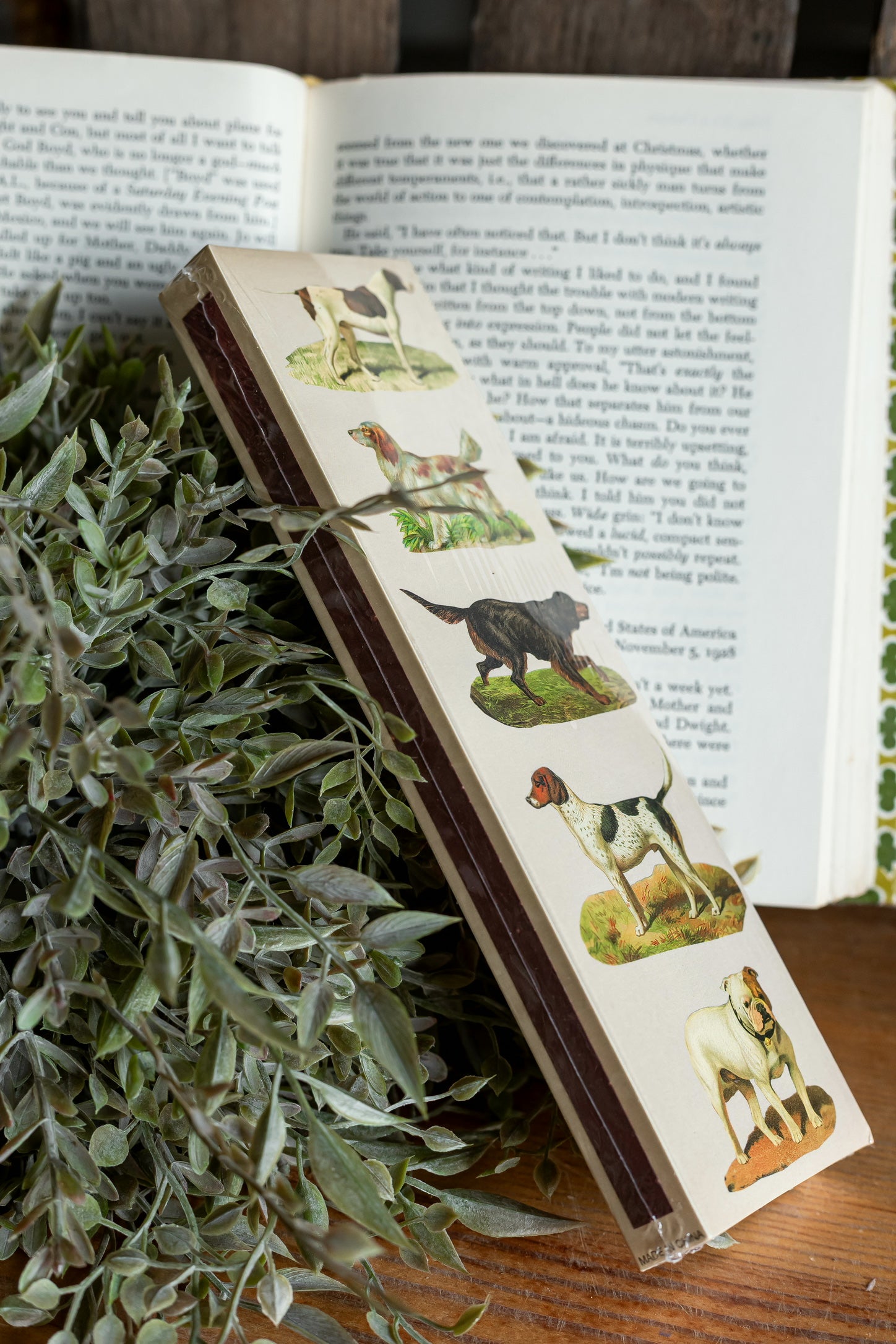 Dog Breeds Matches HomArt