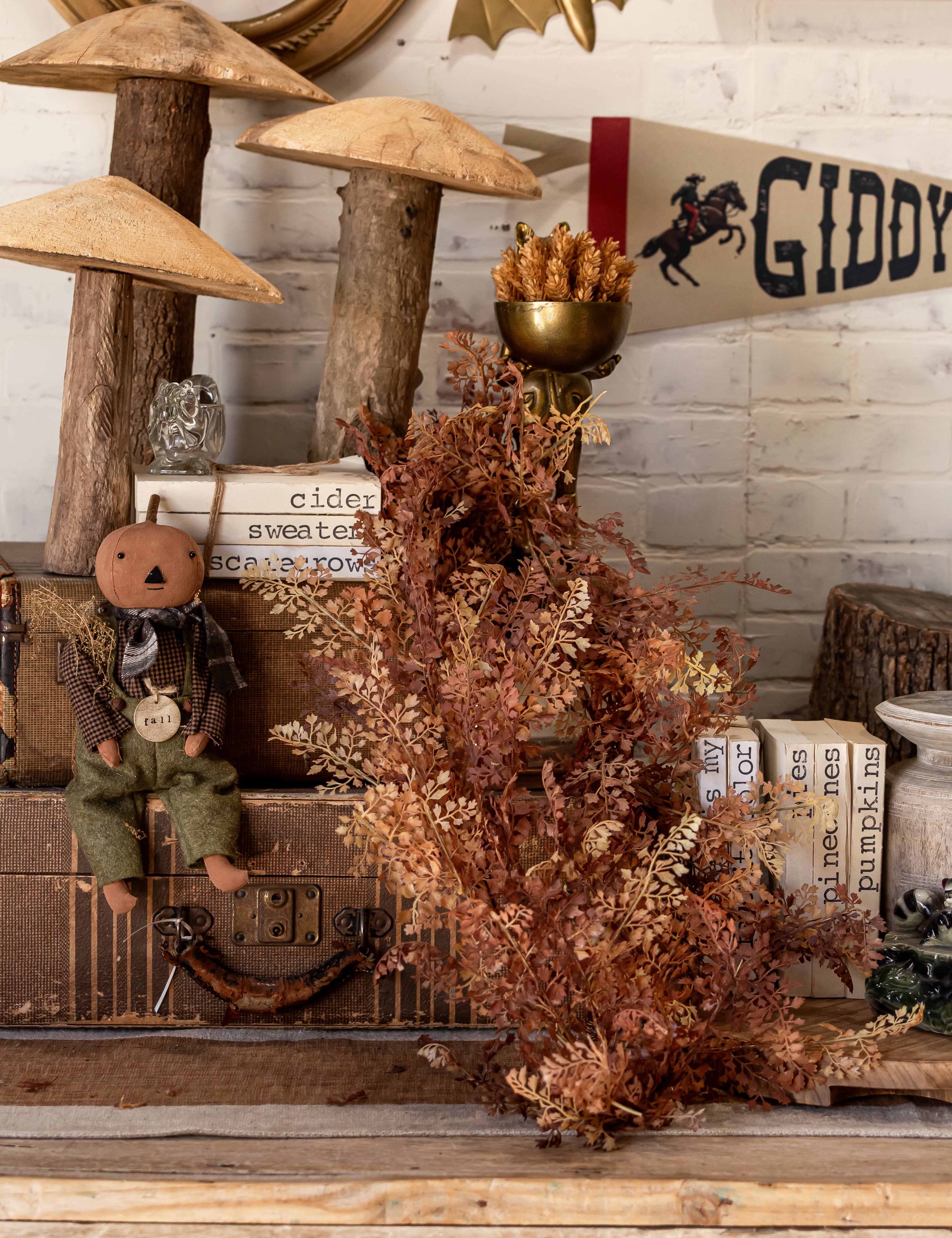 New England Leaves Garland Lancaster and Vintage