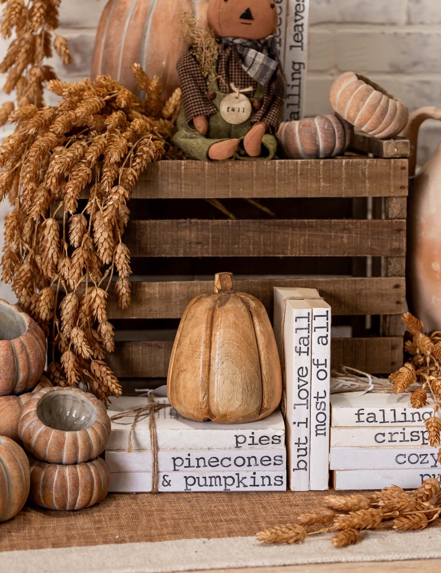 Carved Mango Wood Pumpkin (L) Creative Co-Op