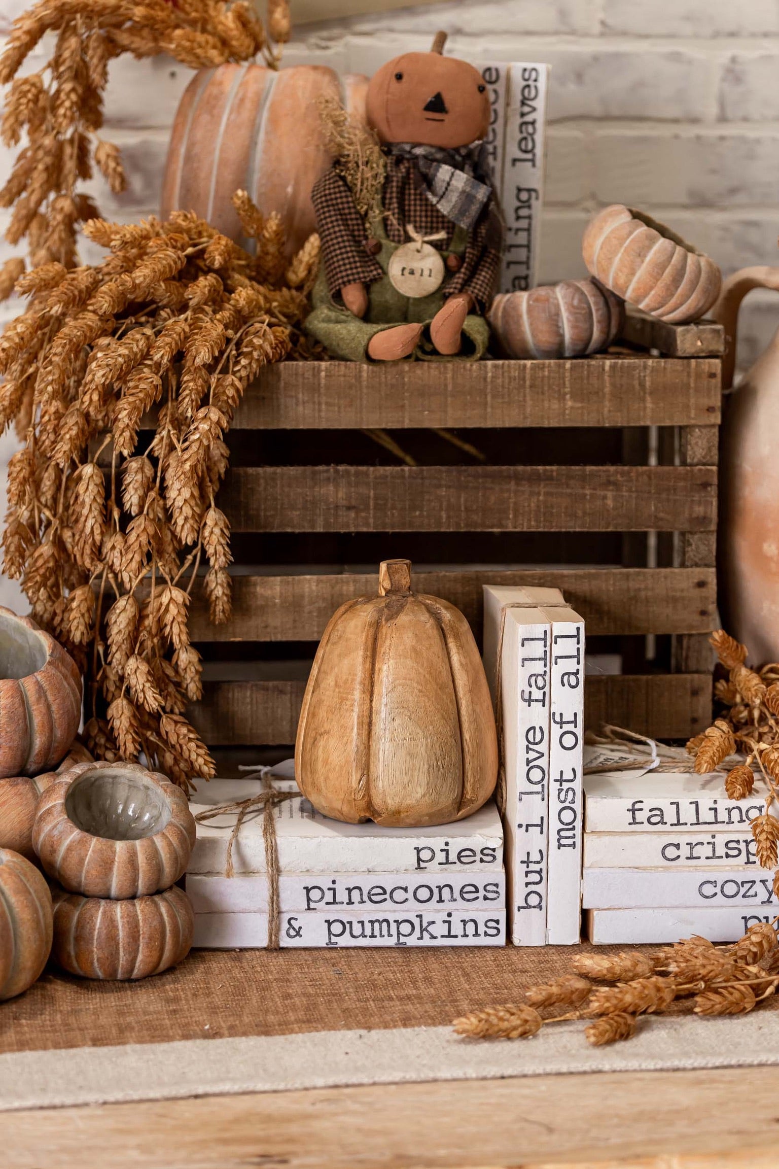 Carved Mango Wood Pumpkin (L) Creative Co-Op
