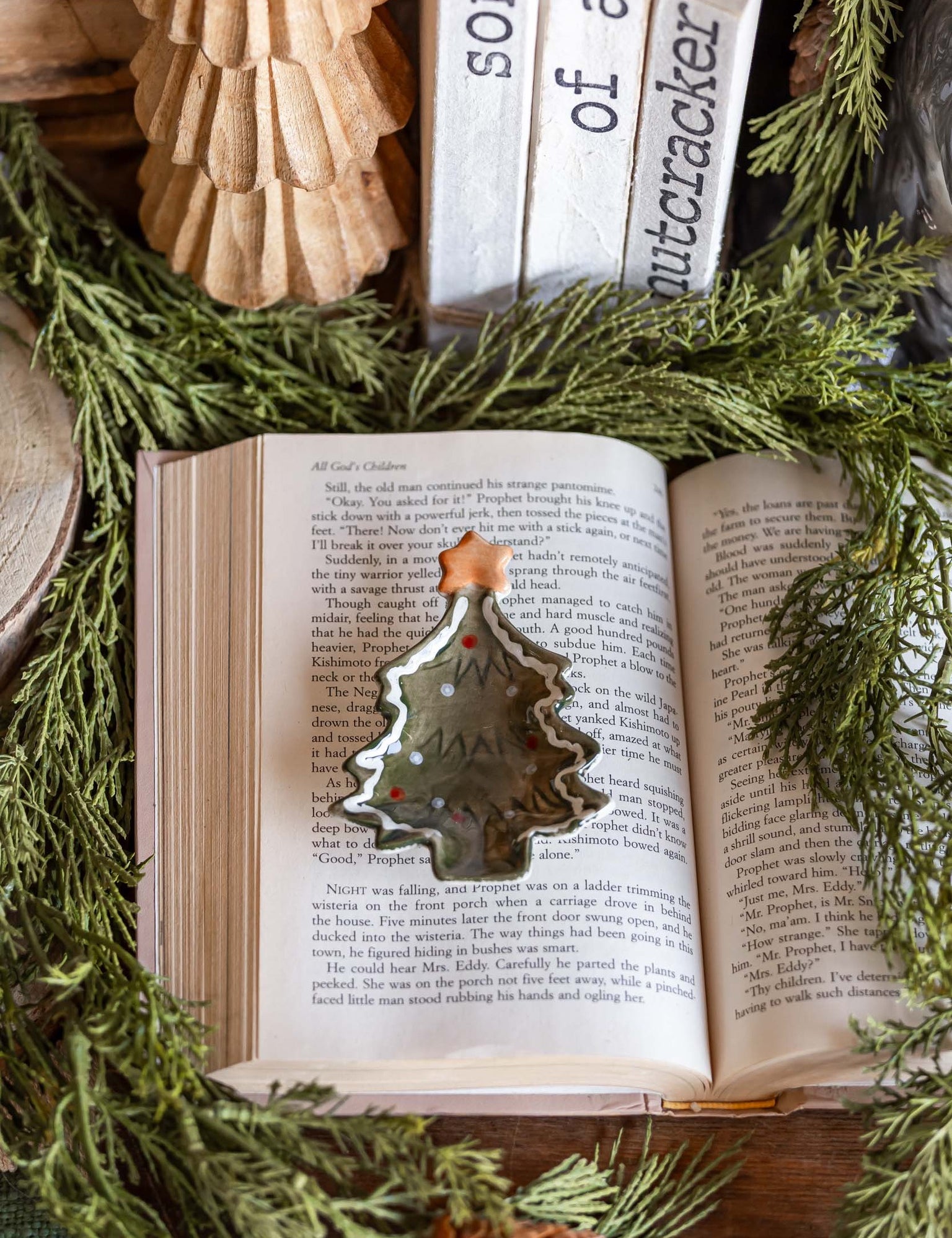 Stoneware Christmas Tree Dish Creative Co-Op
