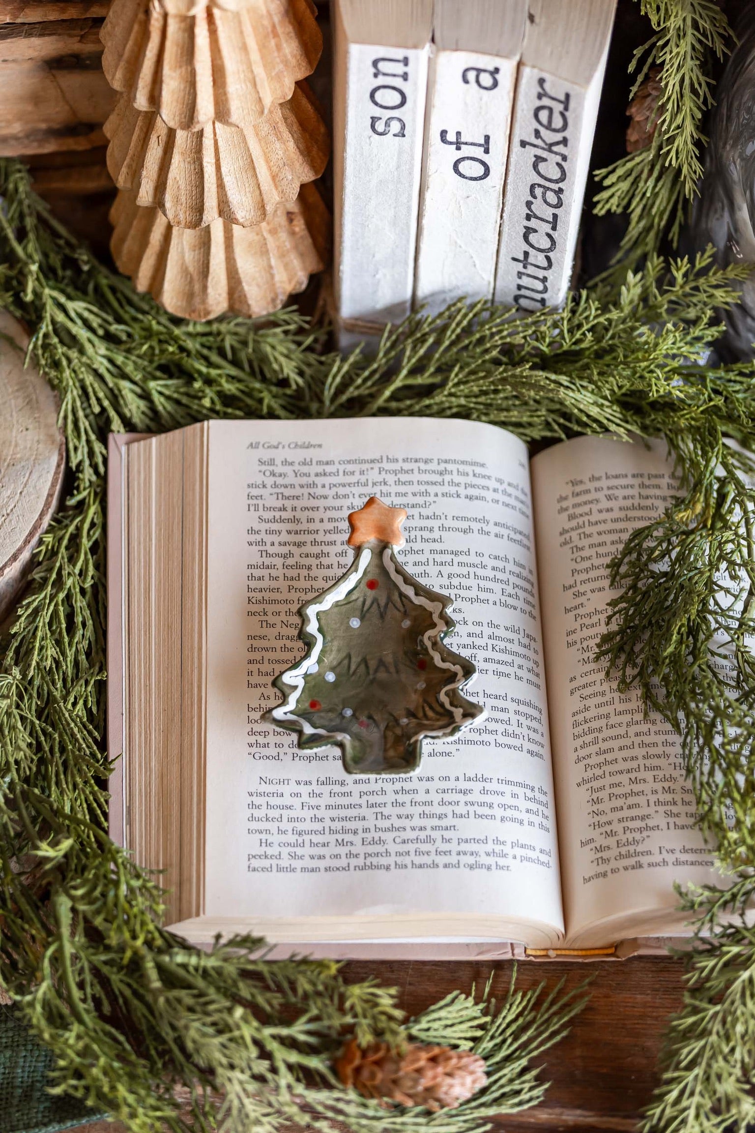 Stoneware Christmas Tree Dish Creative Co-Op