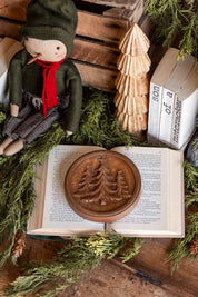 Christmas Trees Wall Plaque Ragon House