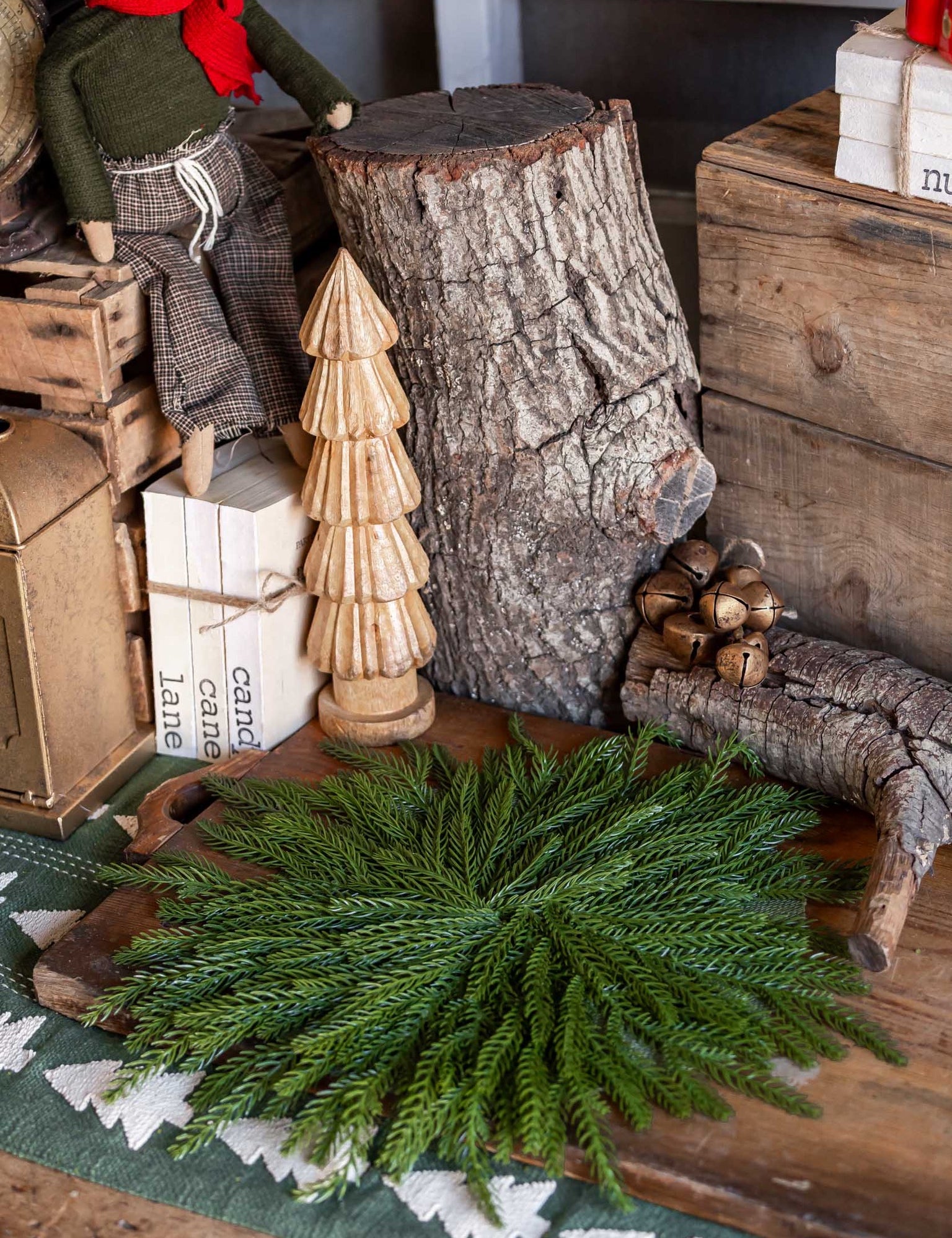 Cedar Placemat Raz Imports