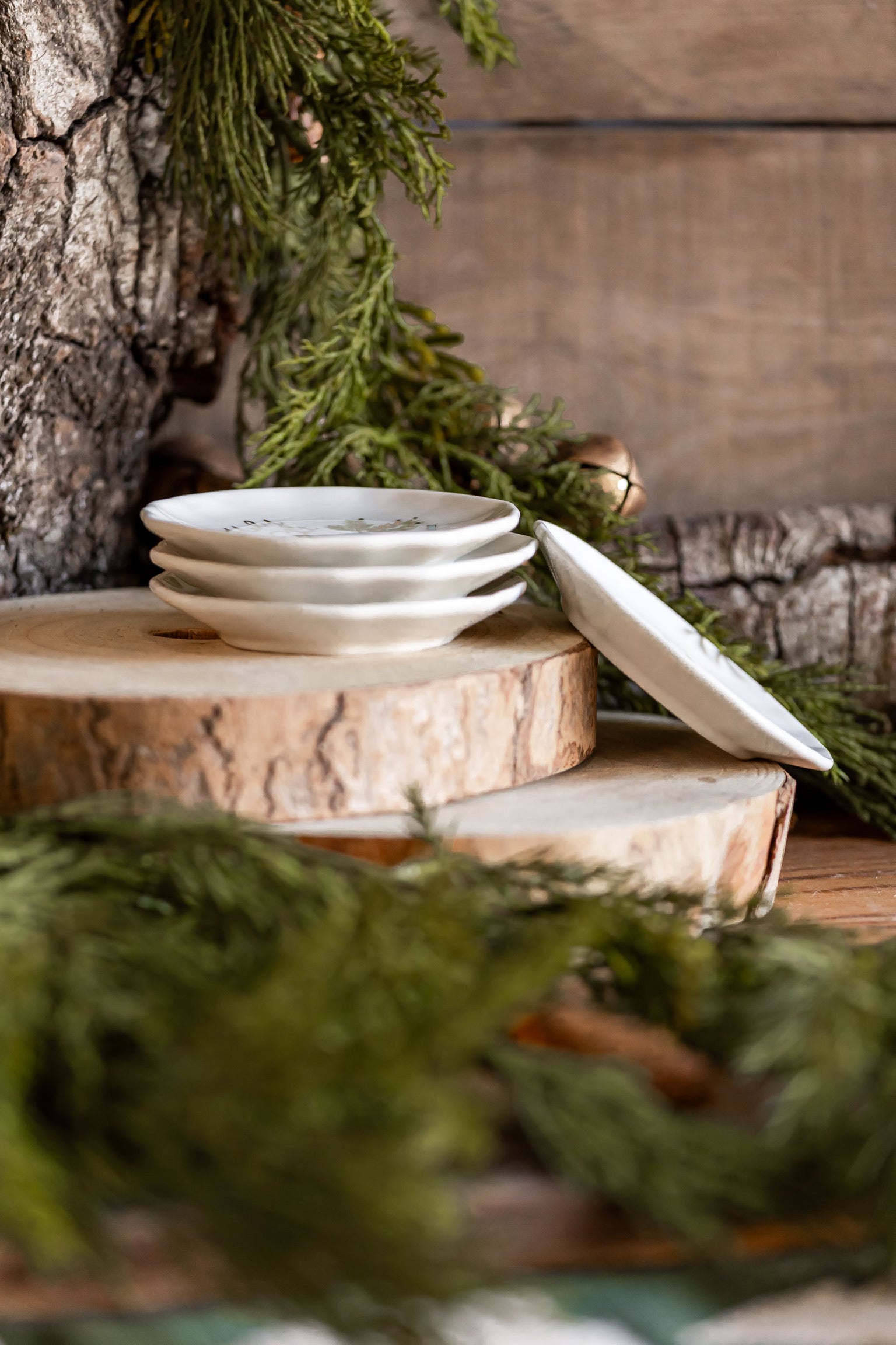 Stoneware Holiday Saying Plate Creative Co-Op