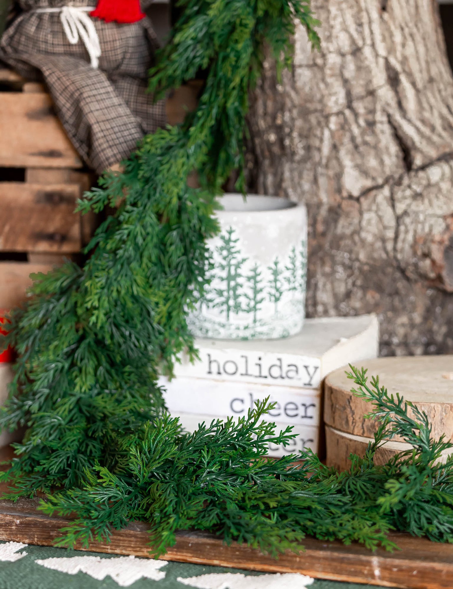 Tonal Cedar Garland Lancaster and Vintage
