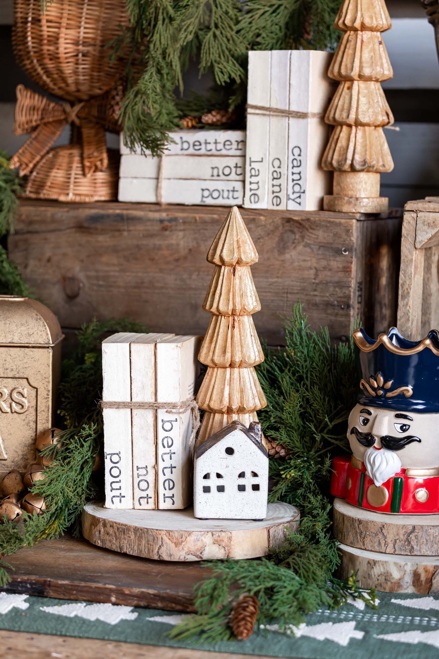 Stoneware Glazed House Creative Co-Op