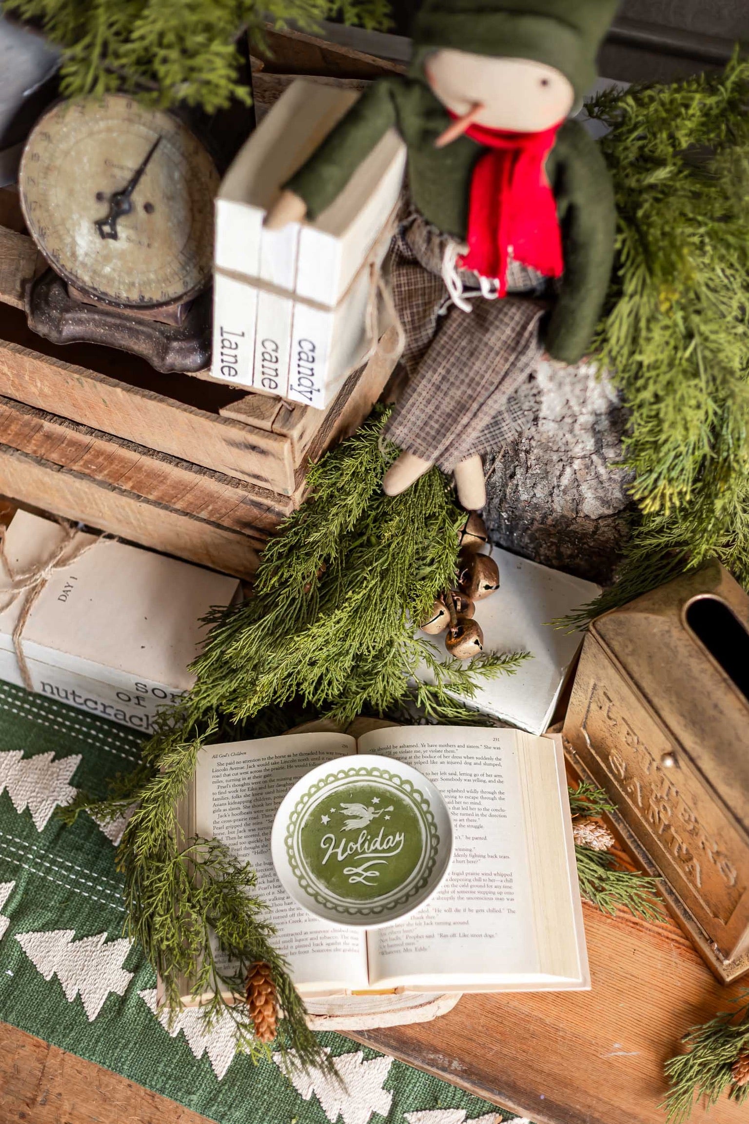 Stoneware Round Green Holiday Saying Dish Creative Co-Op