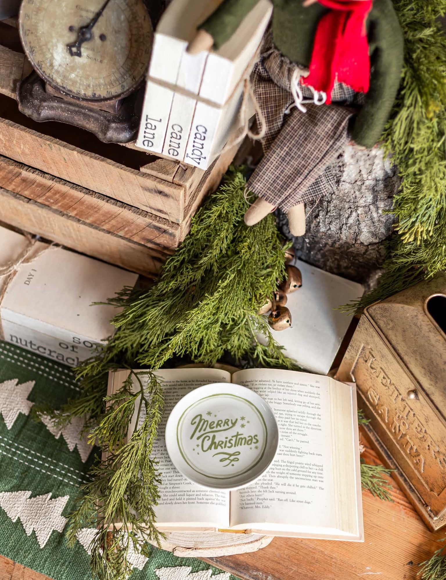 Stoneware Round Green Holiday Saying Dish Creative Co-Op