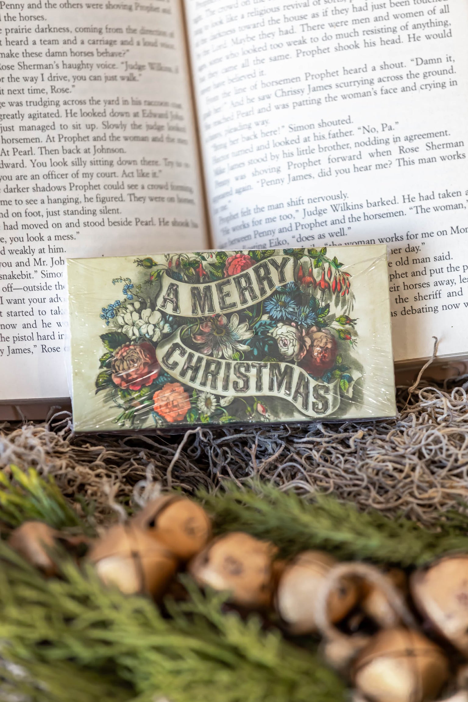 A Merry Christmas Matches HomArt