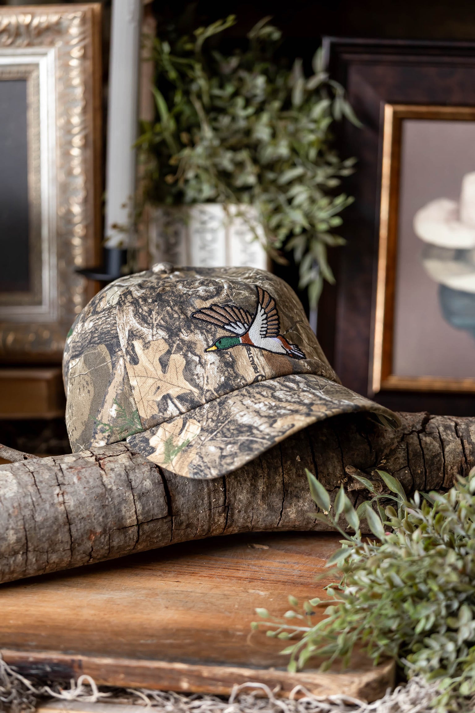 Camo Flying Mallard Embroidered Cap Fashion City