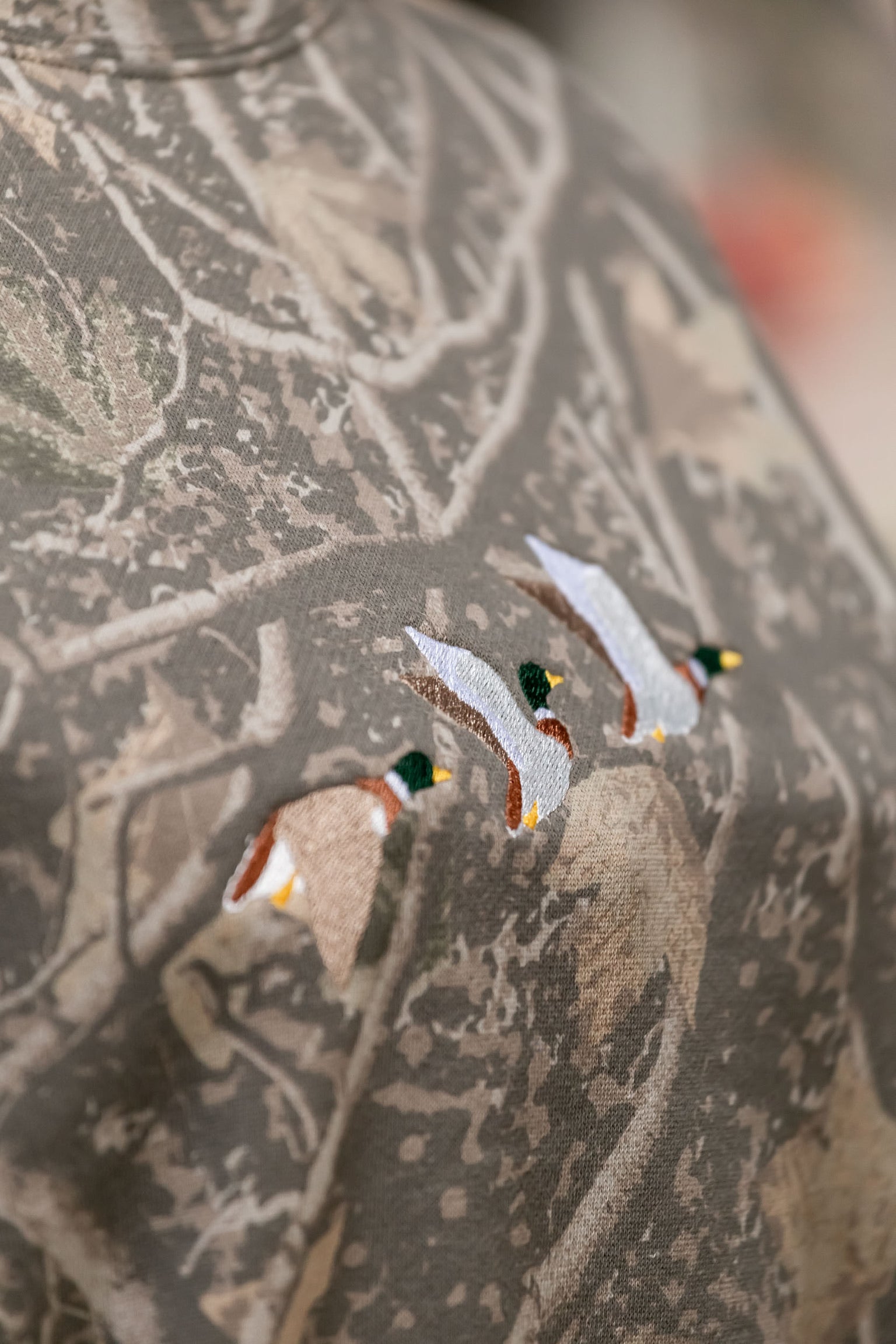 Flying Mallard Ducks Embroidered Camo Crewneck Sweatshirt Fashion City