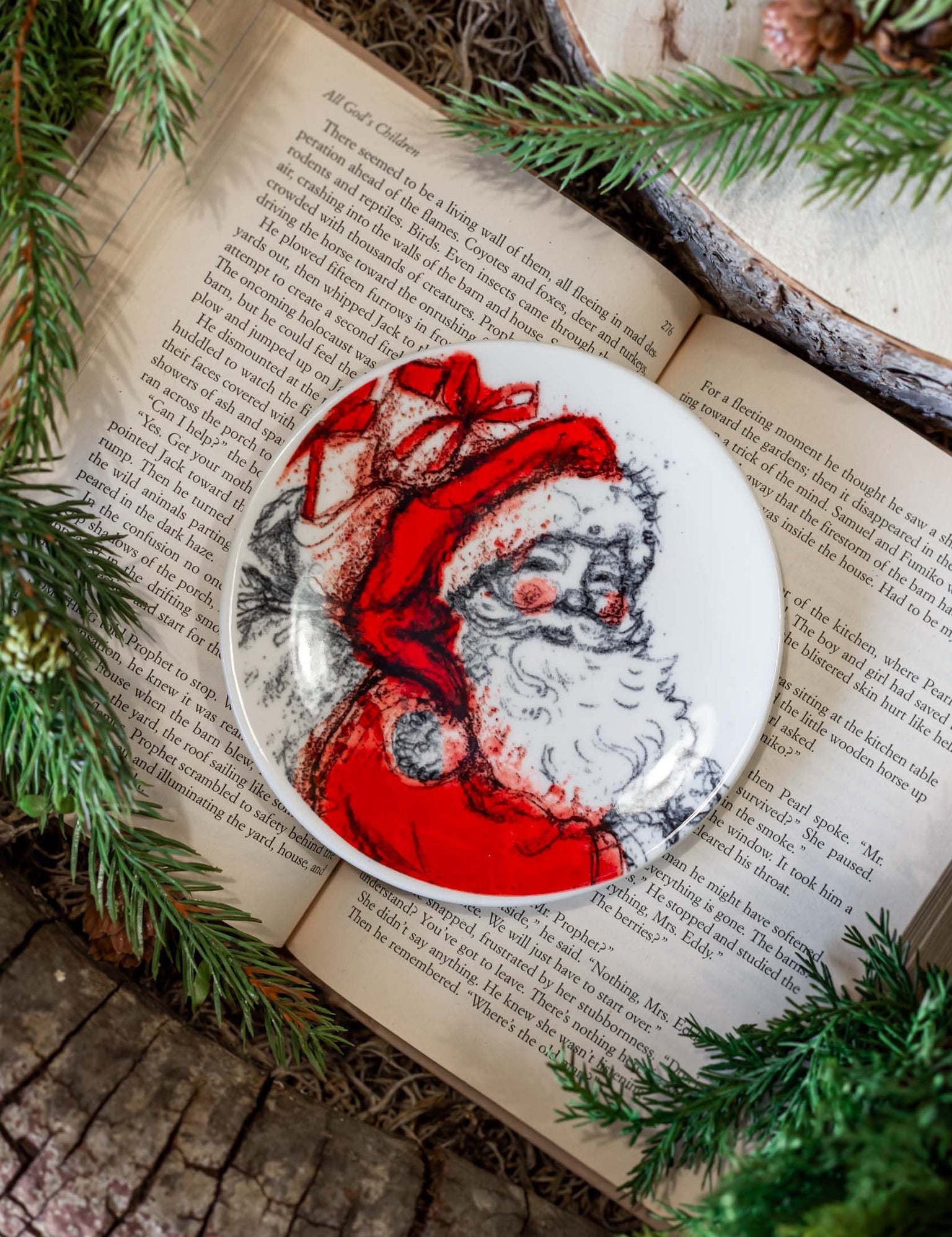Stoneware Retro Santa Dish Creative Co-Op