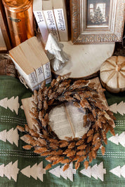 Pinecones Mini Wreath Lancaster and Vintage