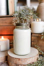 Ball Mason Jar Candle (28 oz)