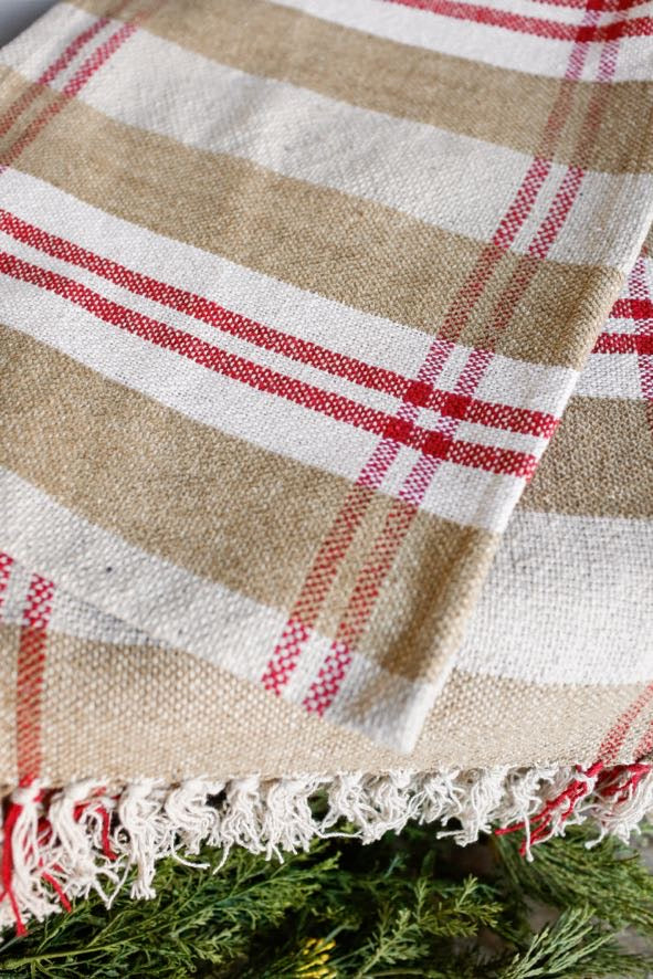 Christmas Plaid Fringed Runner