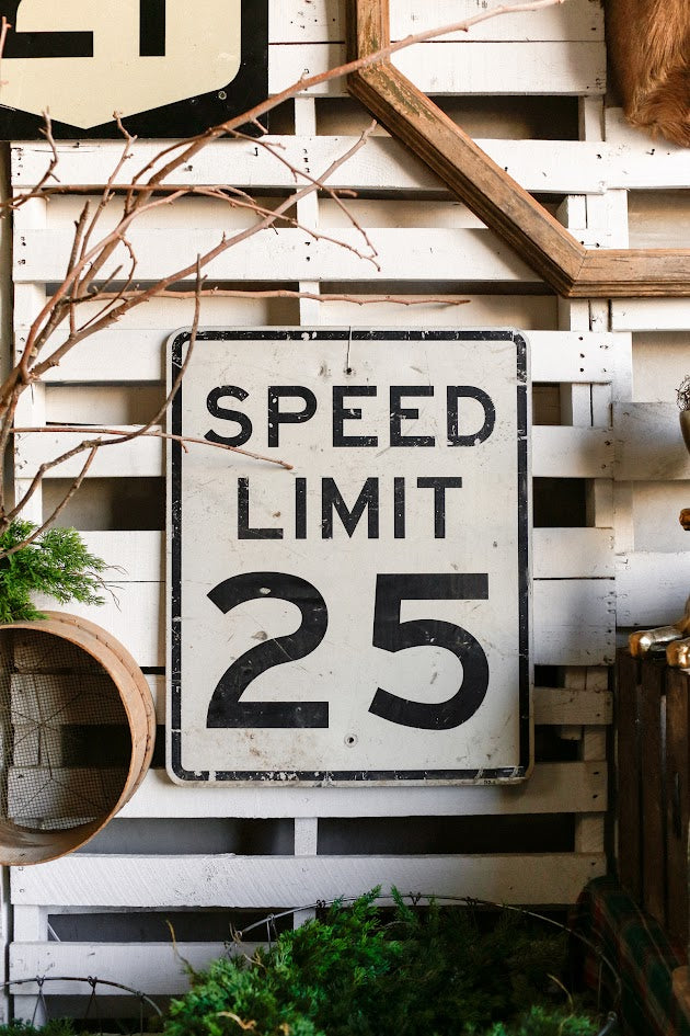 "Speed Limit 25" Street Sign (L)