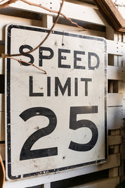 "Speed Limit 25" Street Sign (L)